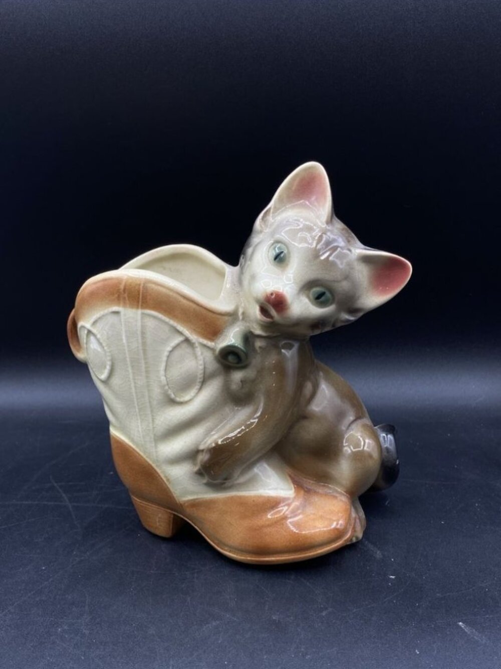 Ceramic Royal Copley Playful Kitten & Boot Planter Vintage 7.5" READ